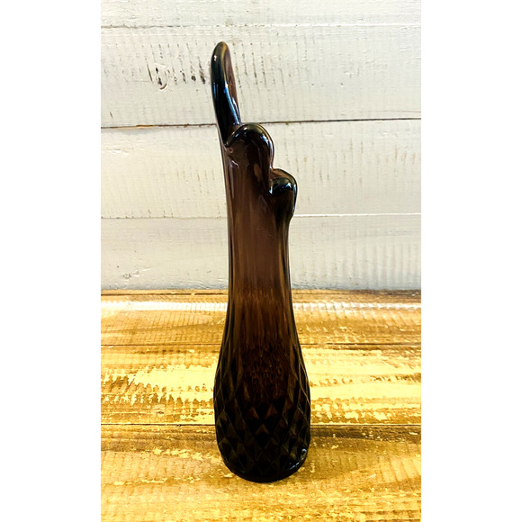 Vintage Mid Century Amethyst Purple Swung Vase 9" Tall - Picture 5 of 9